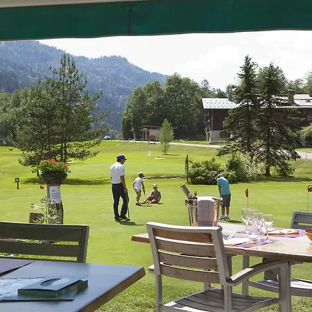 Chalet-hotel Les Fermes De Pierre & Anna Hotel