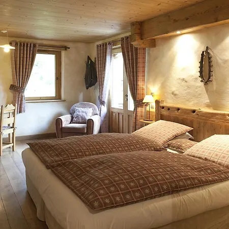 Chalet-hotel Les Fermes De Pierre & Anna 3*